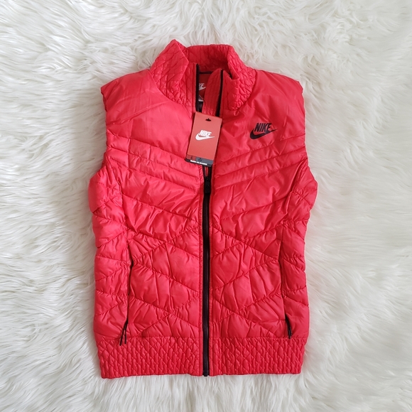 Nike Jackets & Coats | Nwt Nike Puffer Vest | Poshmark